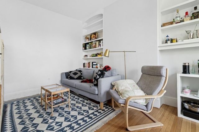 28 Beacon Street 3, Somerville, MA 02143