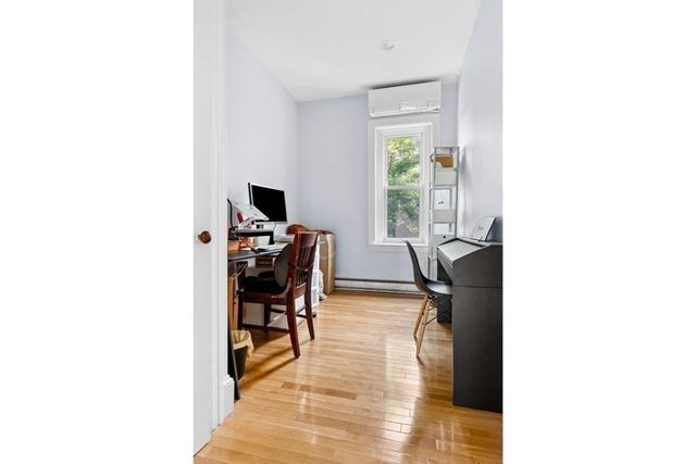 28 Beacon Street 3, Somerville, MA 02143