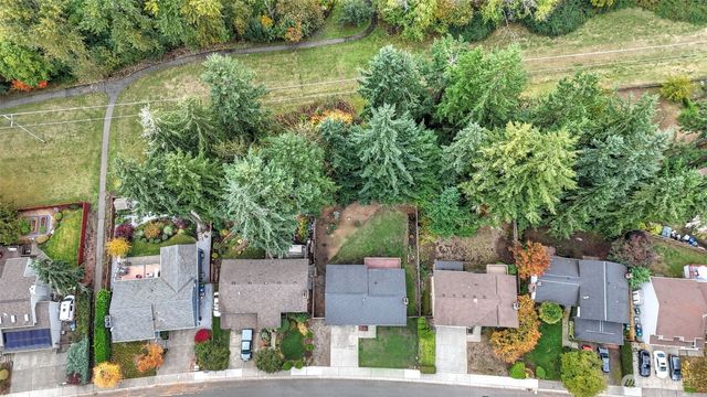 17716 157th Avenue SE, Renton, WA 98058