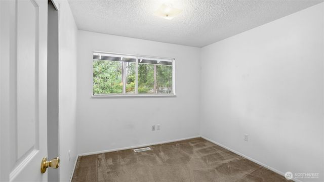 17716 157th Avenue SE, Renton, WA 98058