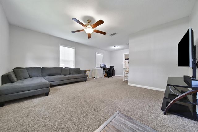 1606 W 8th Street, Freeport, TX 77541