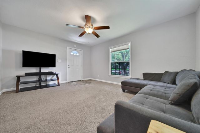 1606 W 8th Street, Freeport, TX 77541