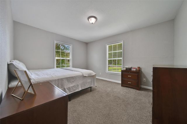 1606 W 8th Street, Freeport, TX 77541