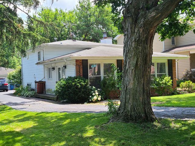 5239 Cumnor Road, Downers Grove, IL 60515