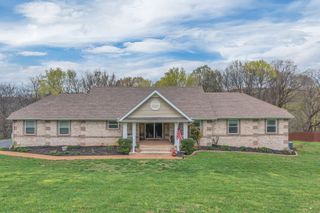 1552 Heller Rdg, Spring Hill, TN 37174