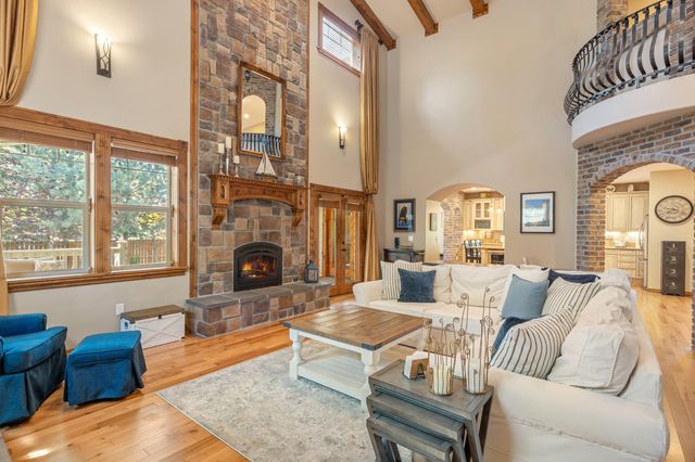 597 Pierce Road, Medford, OR 97504