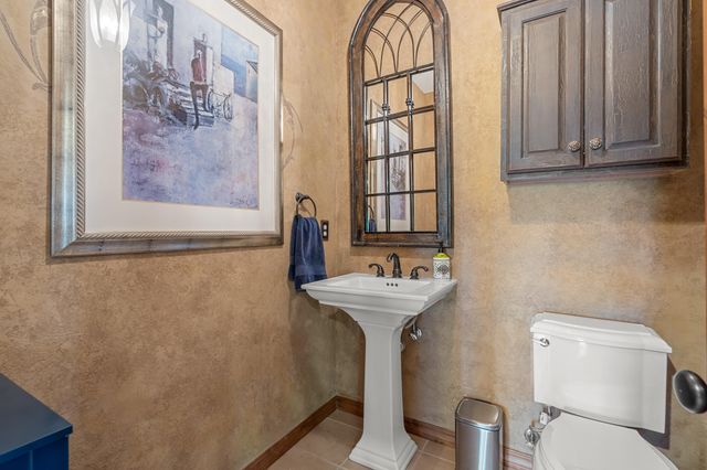 597 Pierce Road, Medford, OR 97504