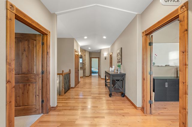 597 Pierce Road, Medford, OR 97504