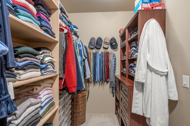 597 Pierce Road, Medford, OR 97504