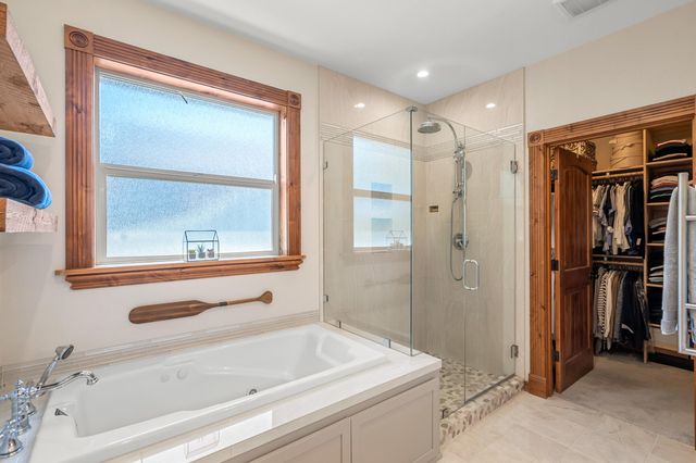 597 Pierce Road, Medford, OR 97504