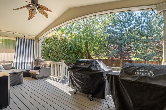 597 Pierce Road, Medford, OR 97504