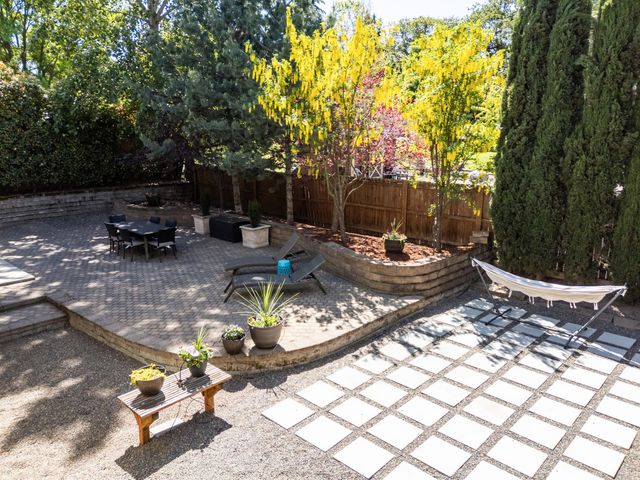 597 Pierce Road, Medford, OR 97504
