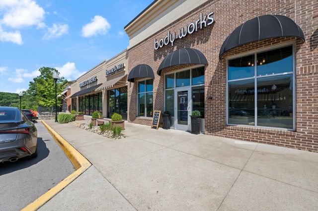 360 Kara Ln, Nolensville, TN 37135
