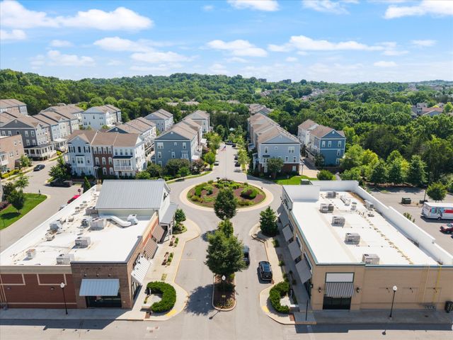360 Kara Ln, Nolensville, TN 37135
