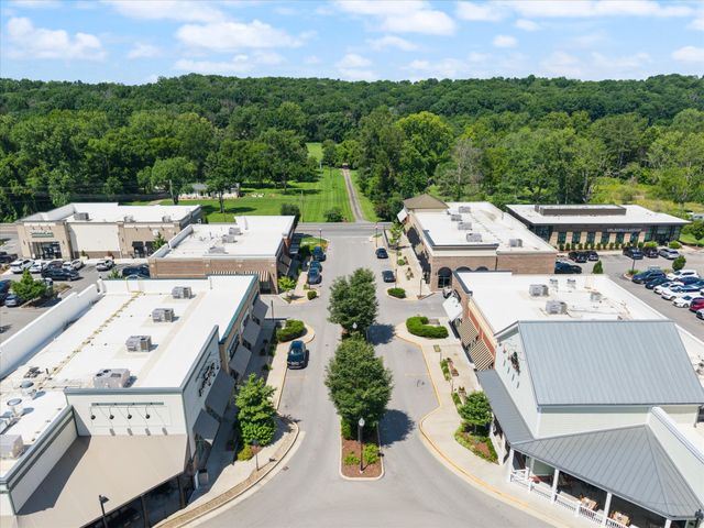 360 Kara Ln, Nolensville, TN 37135