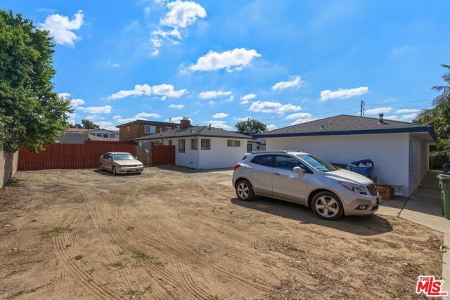 313 E Hazel Street, Inglewood, CA 90302