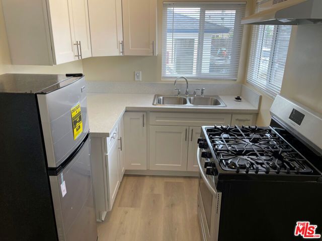 313 E Hazel Street, Inglewood, CA 90302