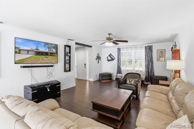 3740 S Eastpark Way, Homosassa, FL 34448