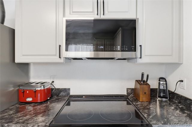 3740 S Eastpark Way, Homosassa, FL 34448