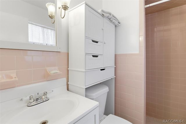 3740 S Eastpark Way, Homosassa, FL 34448