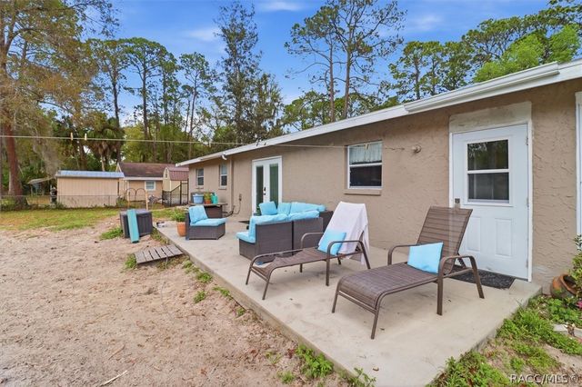 3740 S Eastpark Way, Homosassa, FL 34448