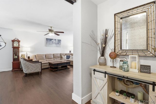 3740 S Eastpark Way, Homosassa, FL 34448