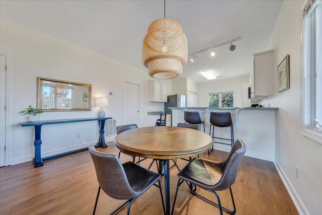 1137 Mariners Way Apt 37, Huddleston, VA 24104