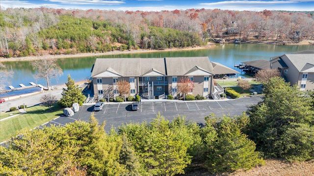 1137 Mariners Way Apt 37, Huddleston, VA 24104