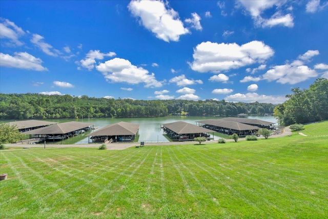 1137 Mariners Way Apt 37, Huddleston, VA 24104