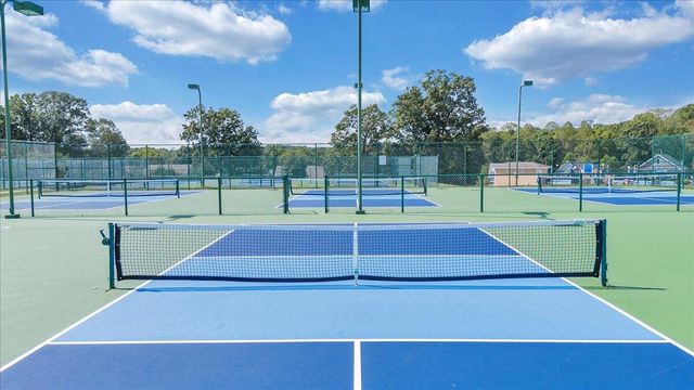 1137 Mariners Way Apt 37, Huddleston, VA 24104