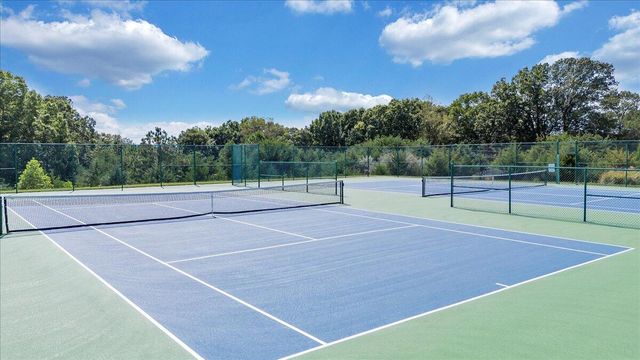 1137 Mariners Way Apt 37, Huddleston, VA 24104