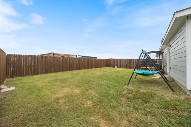 5706 Bristle Leaf Drive, Princeton, TX 75407