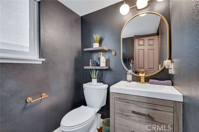 1780 N Azure, Anaheim, CA 92807