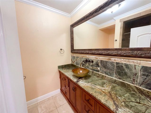 216 N Mount Rushmore DR, Cedar Park, TX 78613