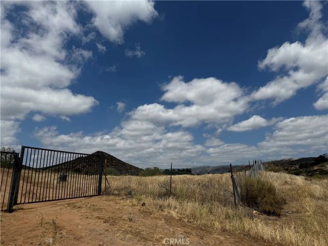 42520 Grama Rd, Aguanga, CA 92536