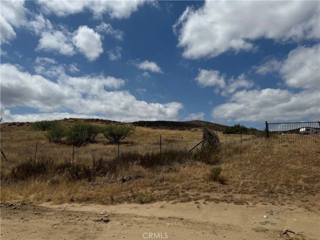 42520 Grama Rd, Aguanga, CA 92536