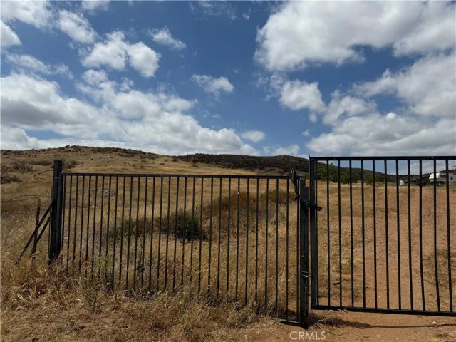 42520 Grama Rd, Aguanga, CA 92536