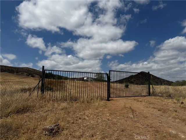 42520 Grama Rd, Aguanga, CA 92536