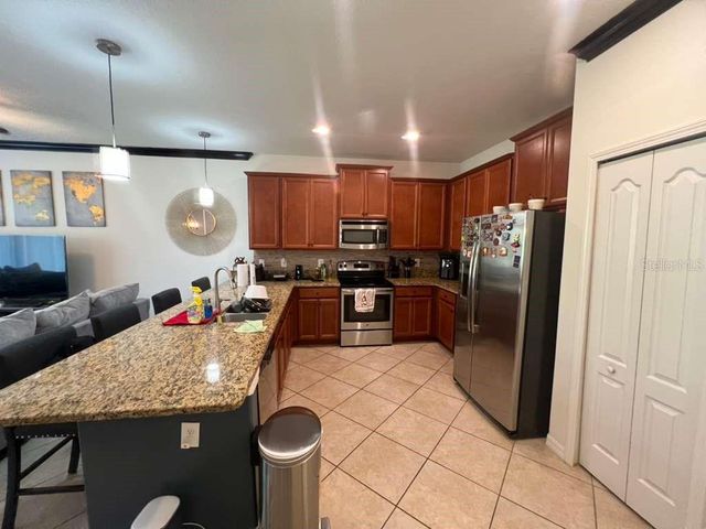 6453 SEDGEFORD DRIVE, Lakeland, FL 33811