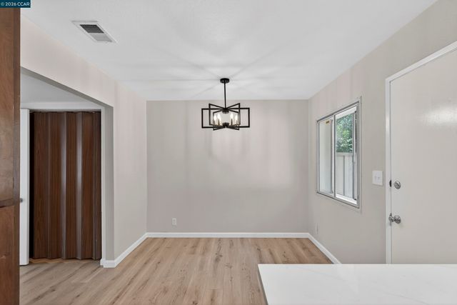 1031 Clyde Ave 1102, Santa Clara, CA 95054