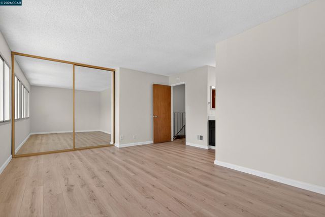1031 Clyde Ave 1102, Santa Clara, CA 95054