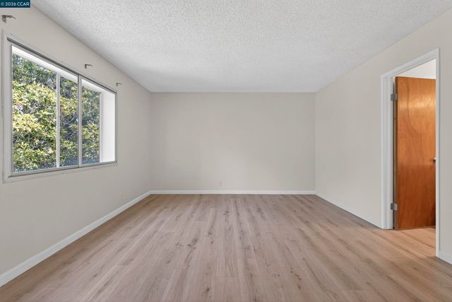 1031 Clyde Ave 1102, Santa Clara, CA 95054