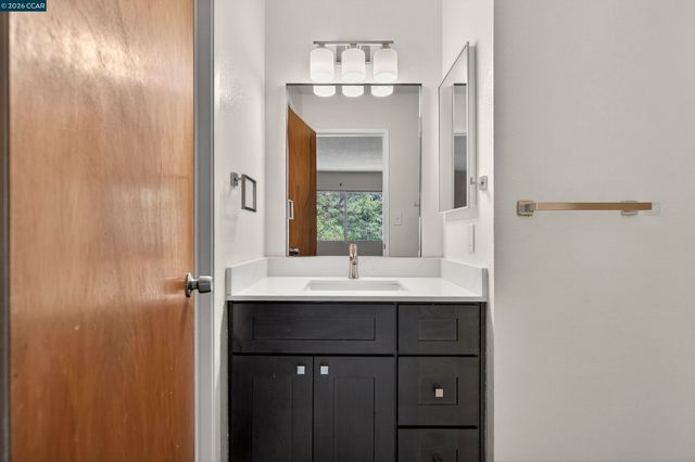 1031 Clyde Ave 1102, Santa Clara, CA 95054