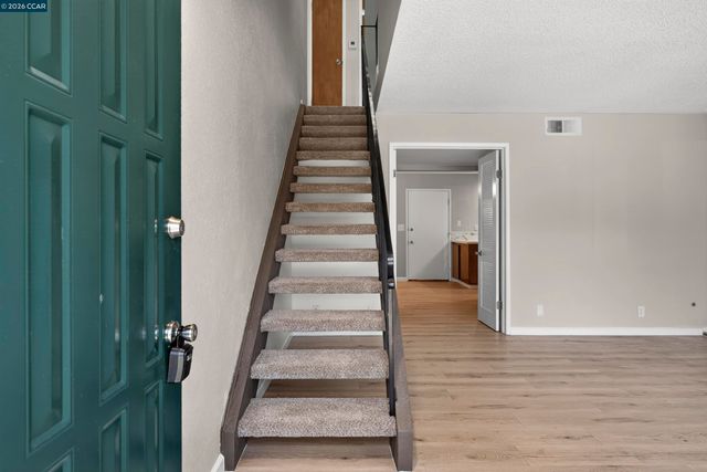 1031 Clyde Ave 1102, Santa Clara, CA 95054