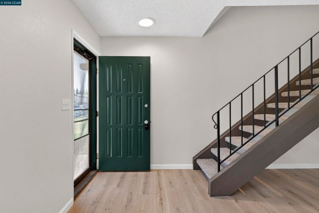 1031 Clyde Ave 1102, Santa Clara, CA 95054