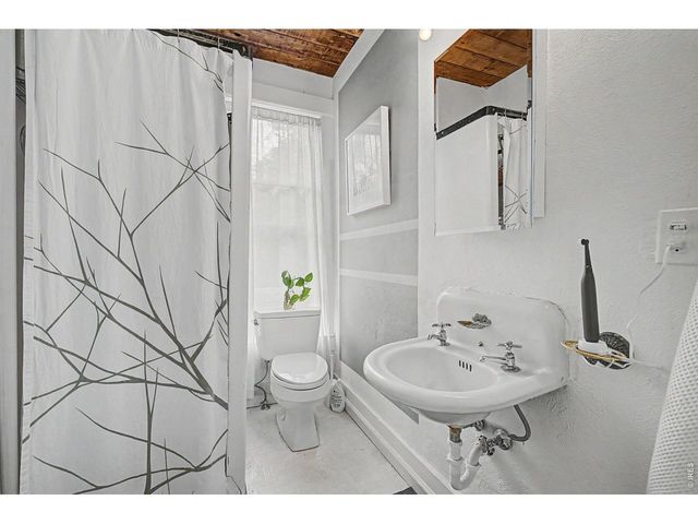 1044 Maxwell Ave, Boulder, CO 80304