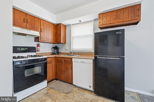 15 ALICIA CT, Glenolden, PA 19036