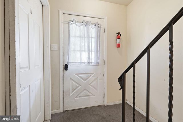 15 ALICIA CT, Glenolden, PA 19036