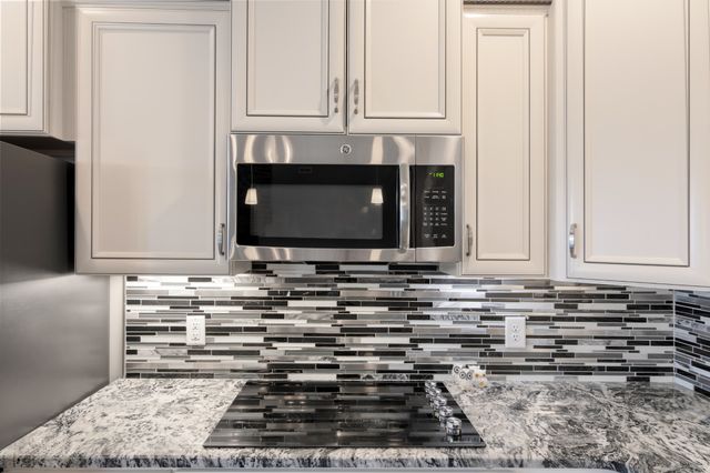 2596 Remington Trce, Clarksville, TN 37043