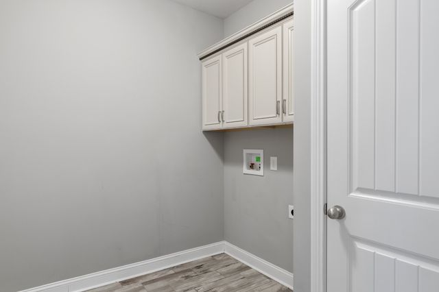2596 Remington Trce, Clarksville, TN 37043